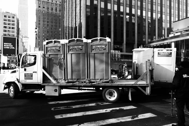 Best Portable bathroom rental  in Glenwood City, WI
